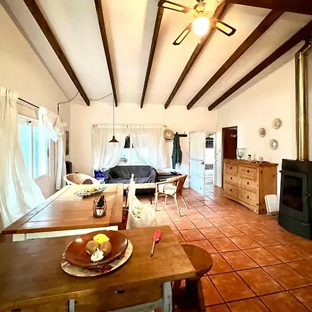 Prázdninový dům Finca Para Eventos,jardin,barbacoa En Las Laguneta *